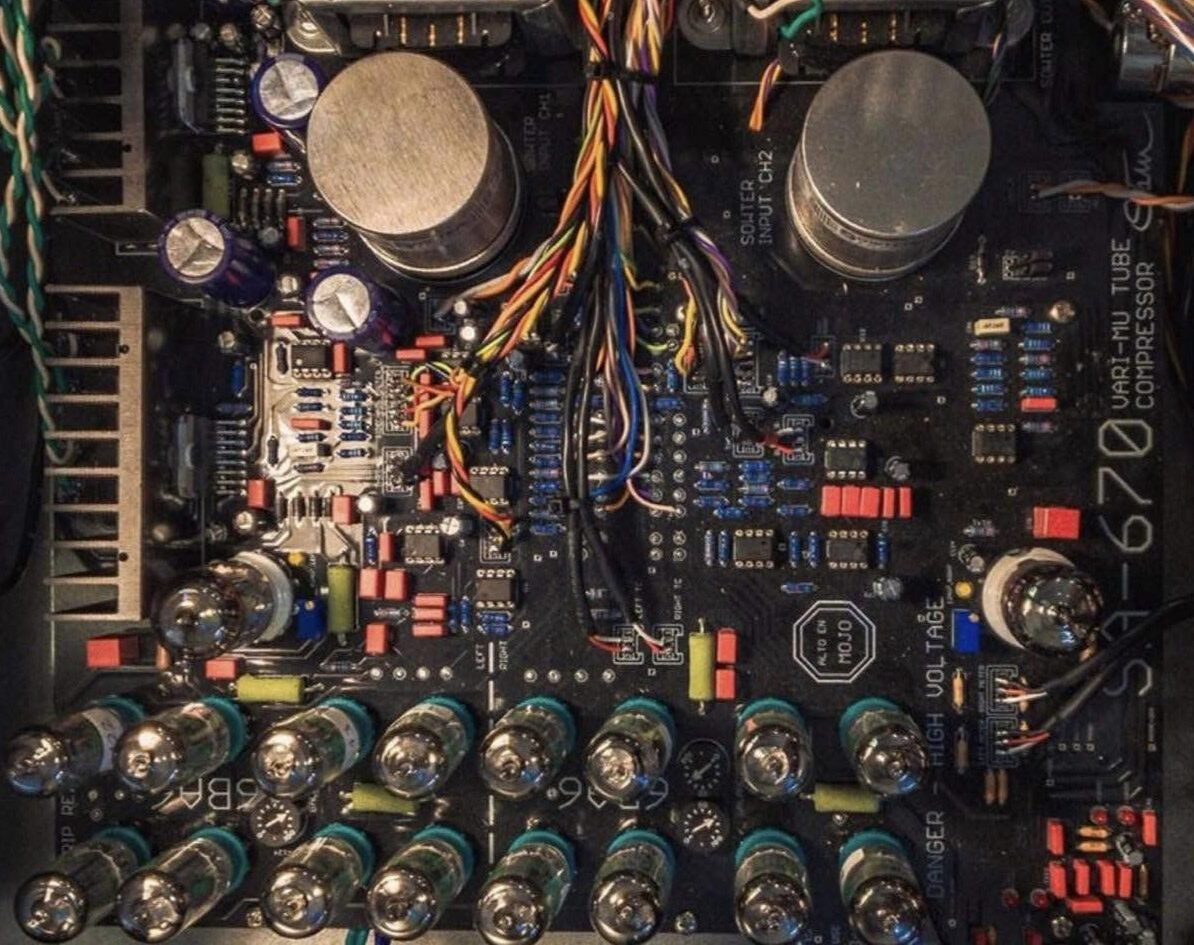 Stam Audio StamChild SA-670 MK2 | Compresor de válvulas analógico estéreo