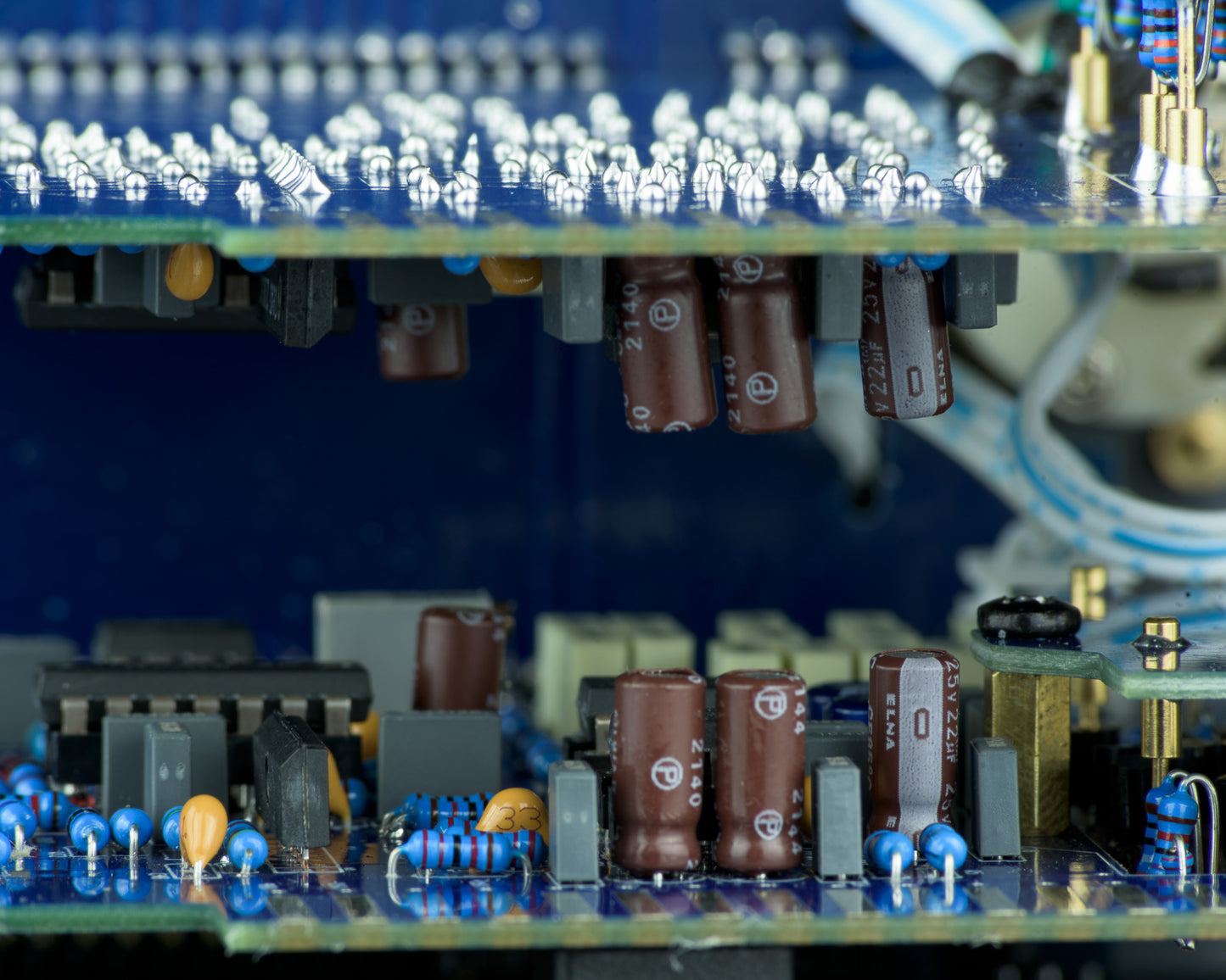 Stam Audio 4K-5 | Compresión de bus VCA clásica