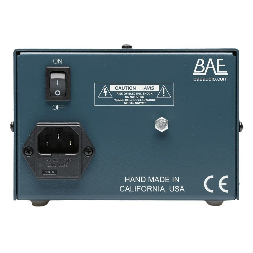 BAE 1023 | Par de preamplificadores de micrófono con EQ y PSU