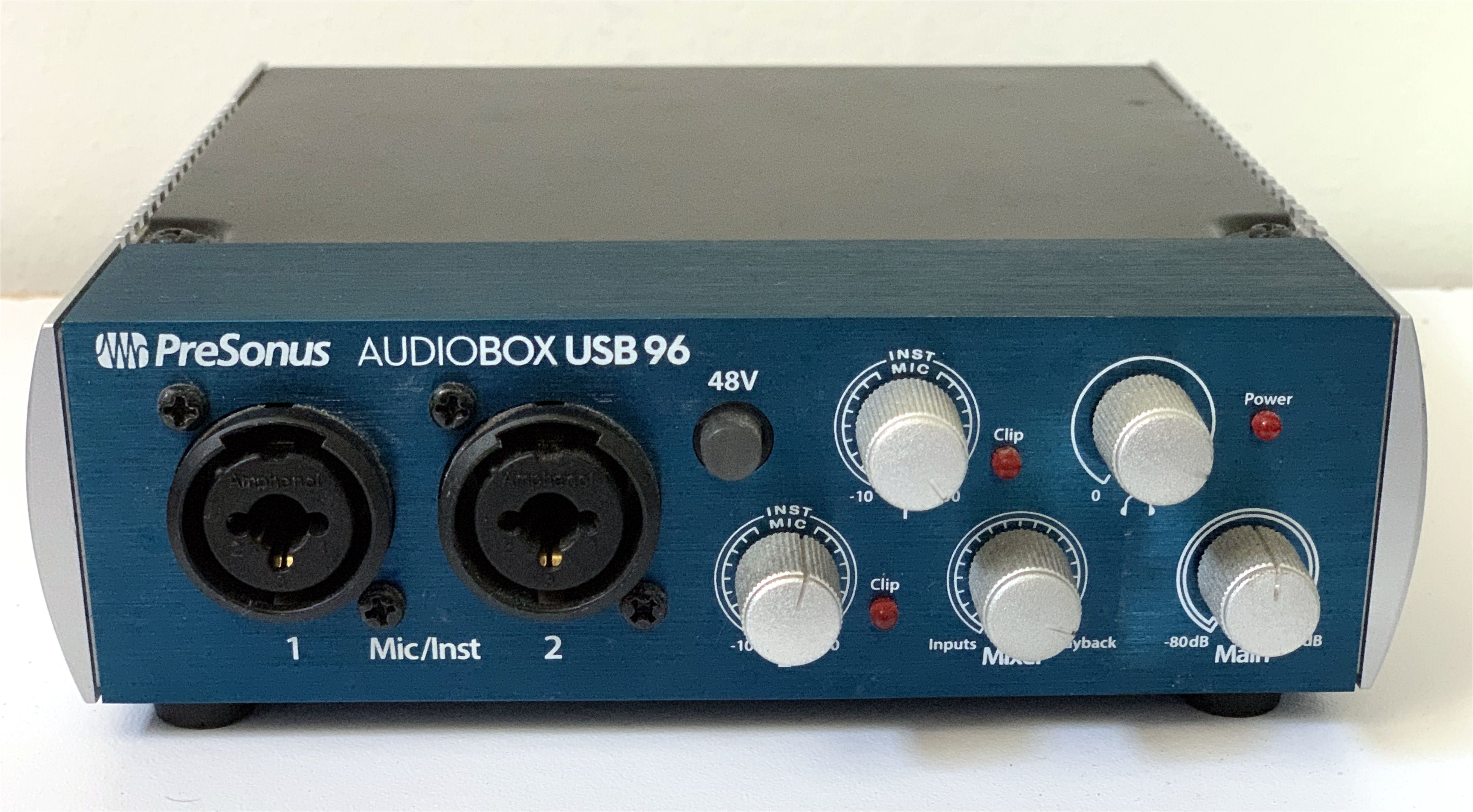 Audiobox 96 Studio (Usado)